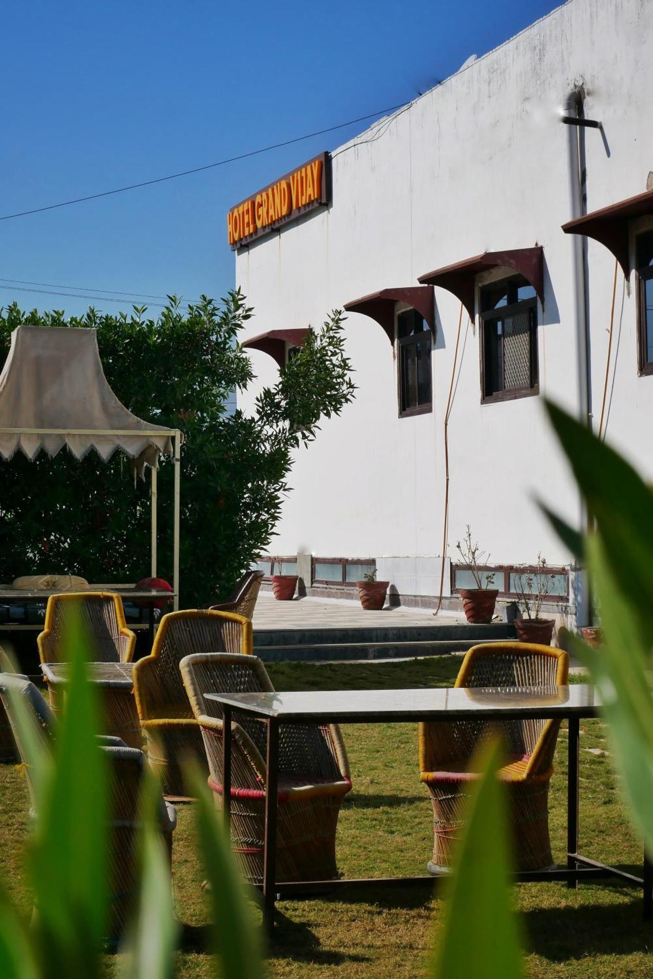 Hotel Grand Vijay Pushkar Extérieur photo
